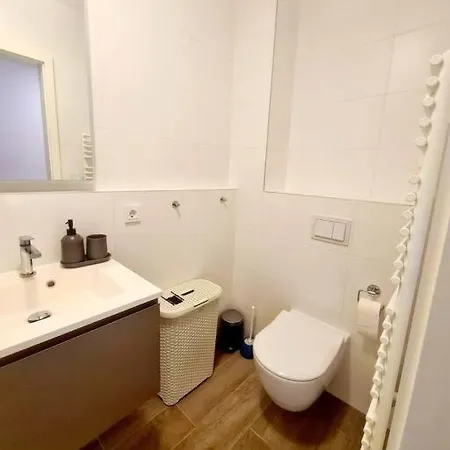Apartment 1 Bedroom With Parking-cd6